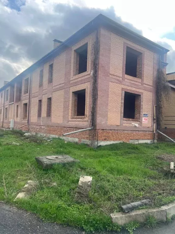 Таунхаус в Северная Осетия, Владикавказ ул. Каштановая, 34 (301 м) - Фото 2