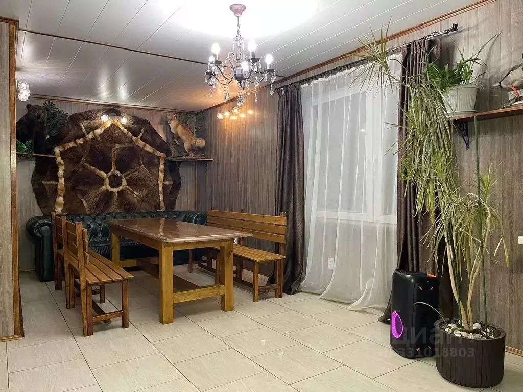 Дом в Ханты-Мансийский АО, Сургут Нагорная ул., 40 (150 м) - Фото 2