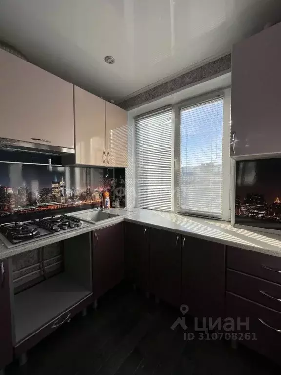 3-к кв. Оренбургская область, Орск Братская ул., 44А (61.3 м) - Фото 2