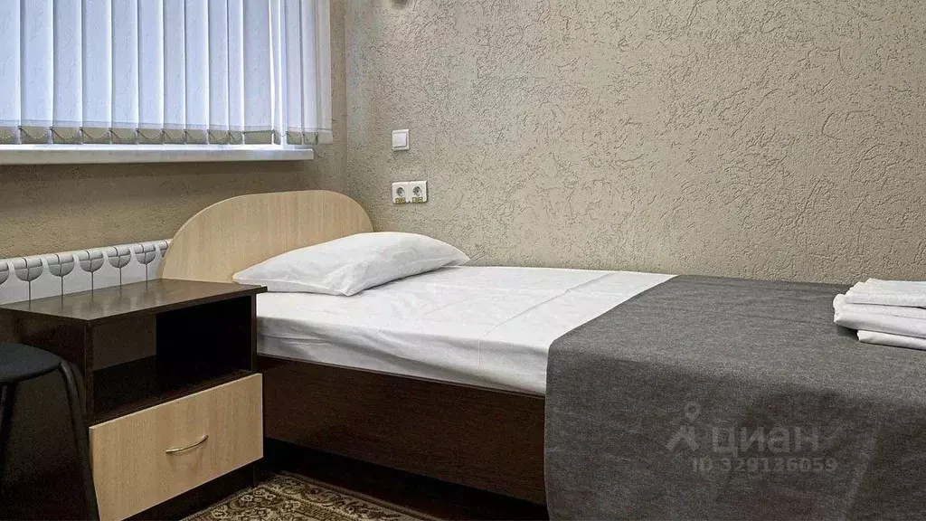 Комната Хакасия, Абакан Вокзальная ул., 17 (10.0 м) - Фото 1