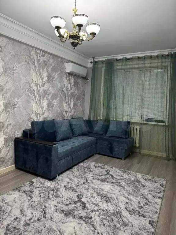 2-к. квартира, 60 м, 7/10 эт. - Фото 0