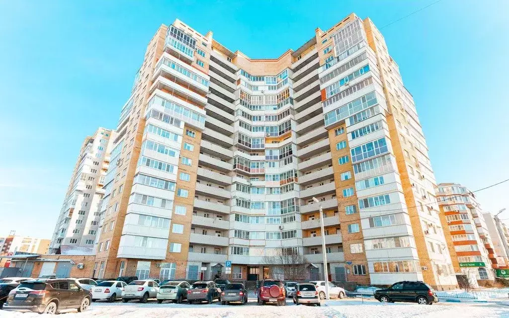 1-к кв. Омская область, Омск ул. Дианова, 27 (45.5 м) - Фото 0