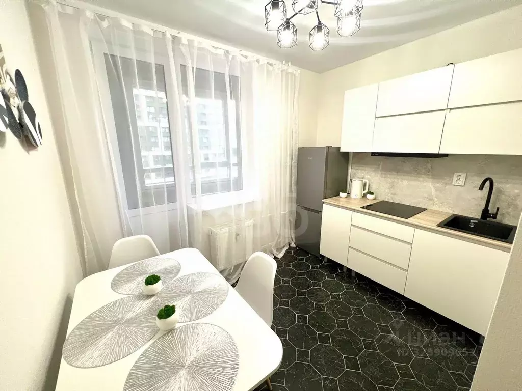 1-к кв. Ленинградская область, Мурино Всеволожский район, ул. ... - Фото 1