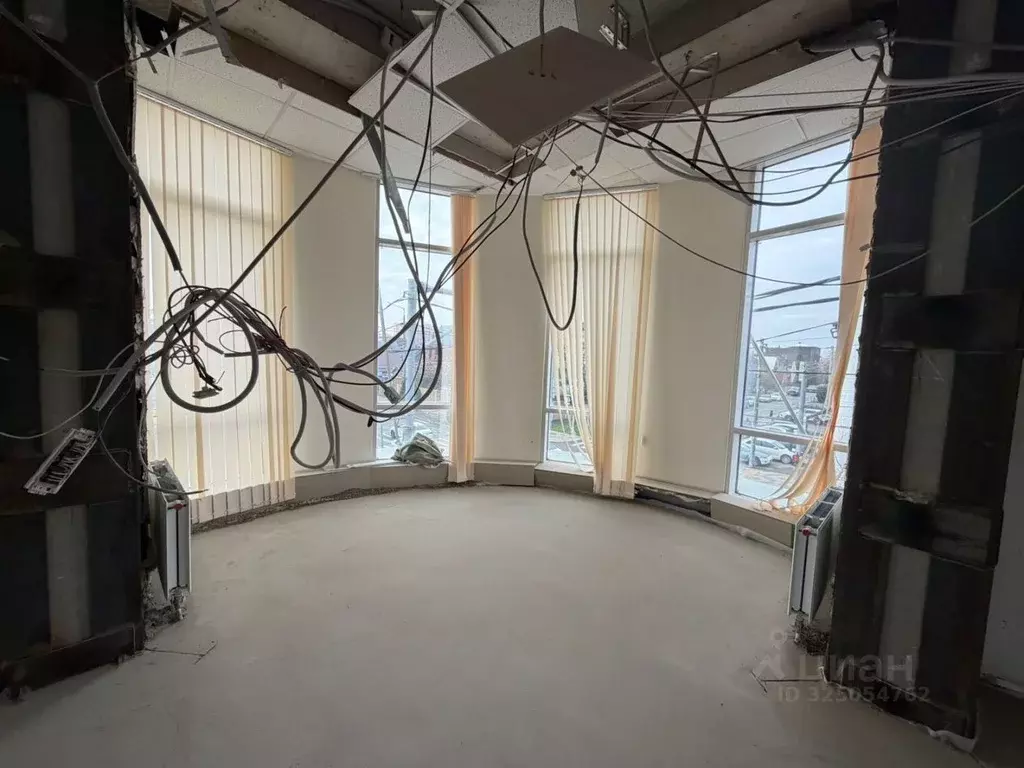 Офис в Краснодарский край, Краснодар ул. Имени Тургенева, 76 (400 м) - Фото 2