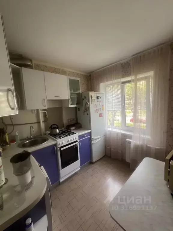 2-к кв. Волгоградская область, Волгоград ул. Генерала Штеменко, 8 ... - Фото 0
