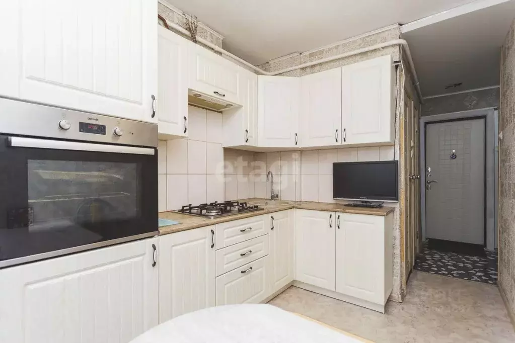 3-к кв. Башкортостан, Уфа ул. Максима Рыльского, 7 (62.0 м) - Фото 1