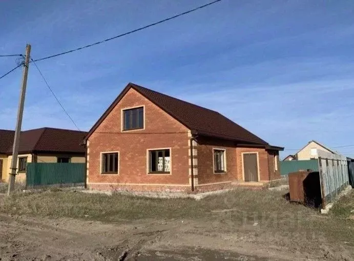 Дом в Краснодарский край, Ейск ул. Герцена (192 м) - Фото 1