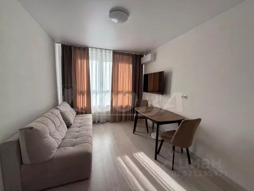 1-к кв. Тюменская область, Тюмень ул. Пожарных и Спасателей, 14 (40.8 ... - Фото 0