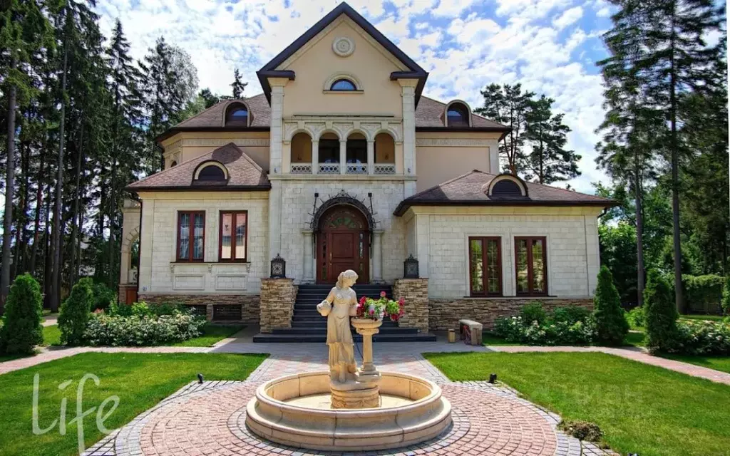 Коттедж в Московская область, Одинцовский городской округ, д. ... - Фото 1