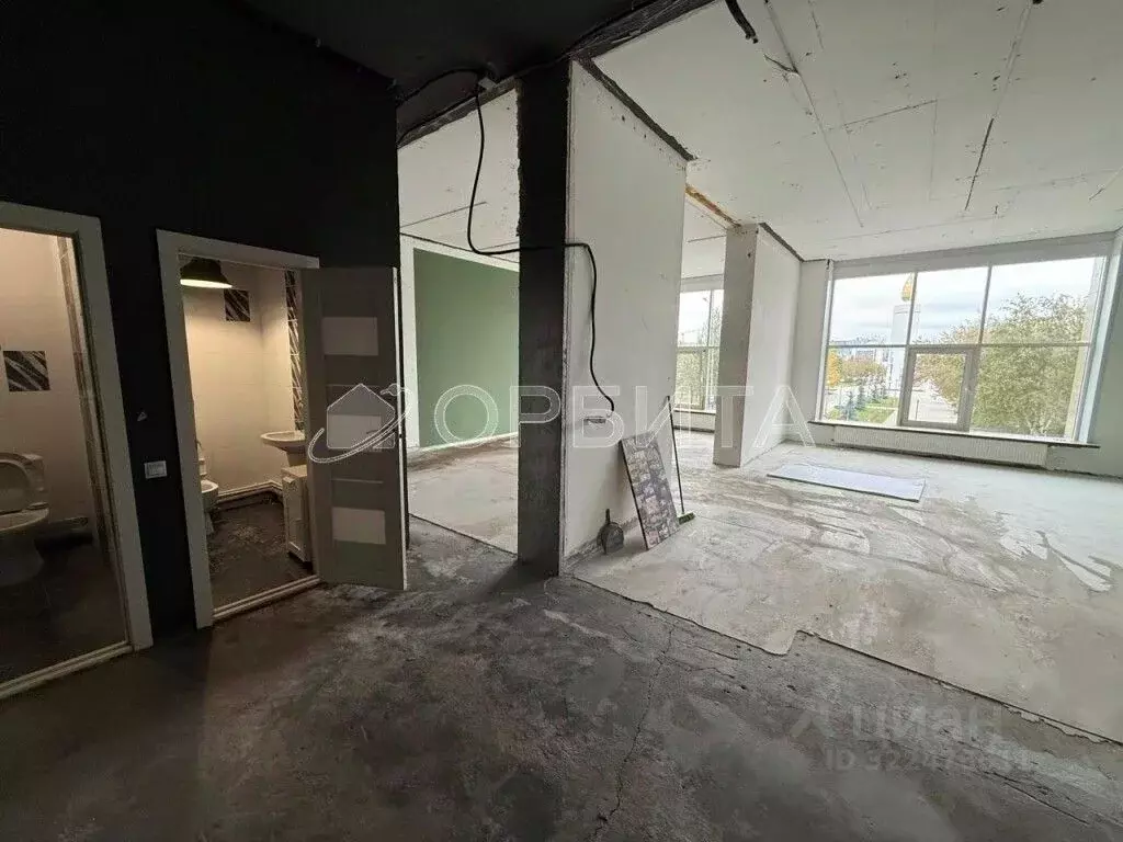 Офис в Тюменская область, Тюмень ул. Малыгина, 90 (293 м) - Фото 2