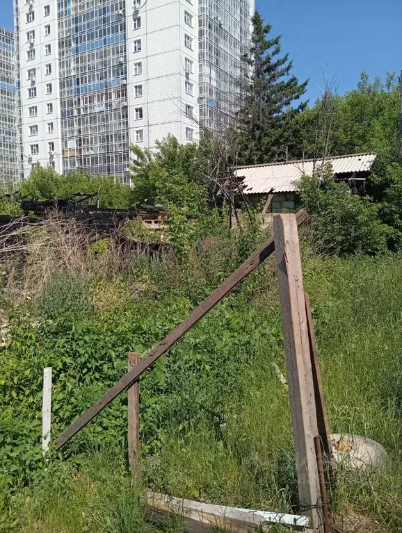 Участок в Красноярский край, Красноярск Николаевка мкр, ул. ... - Фото 0