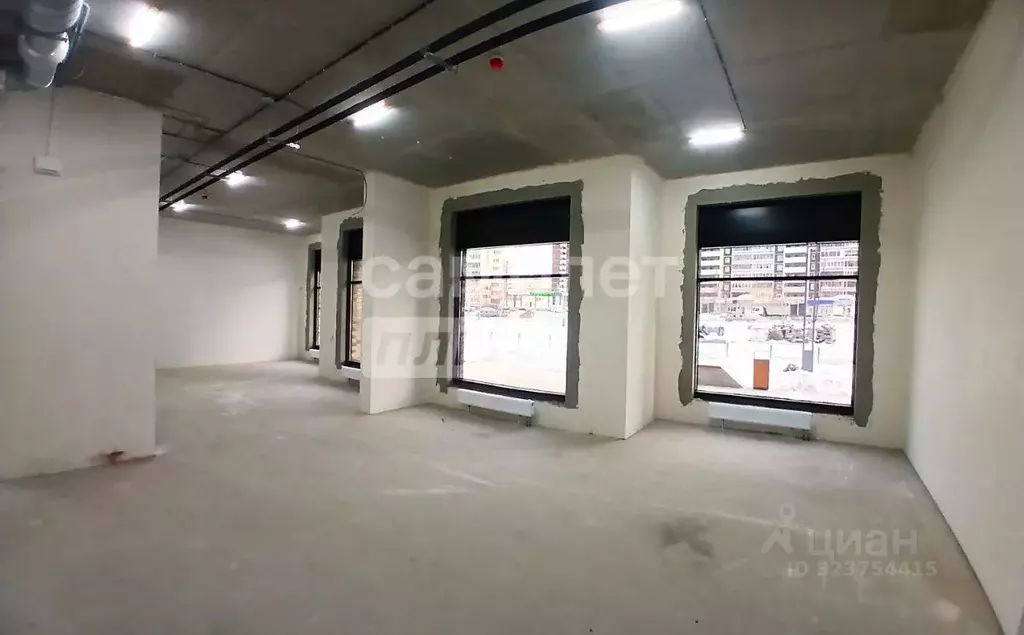 Помещение свободного назначения в Свердловская область, Екатеринбург ... - Фото 1