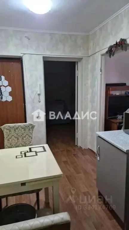 2-к кв. Бурятия, Улан-Удэ 110-й мкр, 6 (40.8 м) - Фото 1