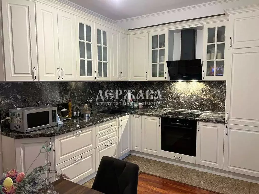 3-к кв. Белгородская область, Старый Оскол Степной мкр, 2 (84.2 м) - Фото 1