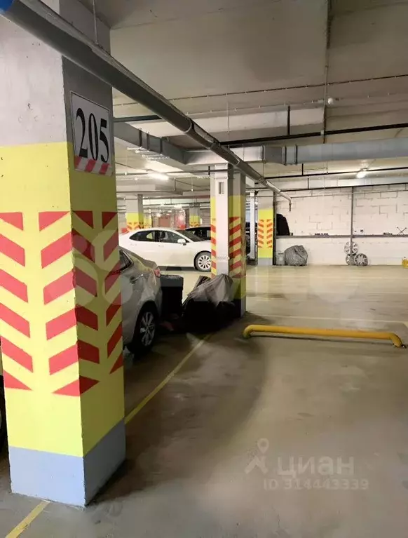 Гараж в Санкт-Петербург ул. Русановская, 11 (15 м) - Фото 1