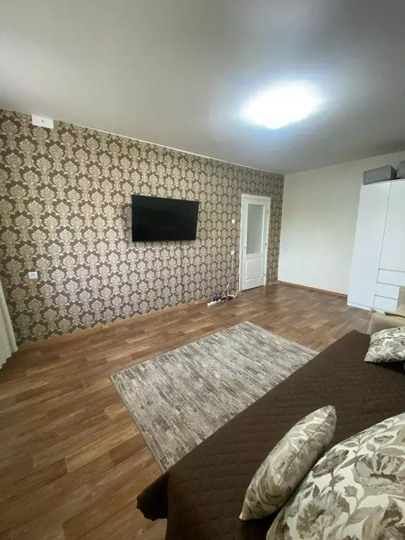 Продаётся 1-к квартира, 42 м - Фото 1