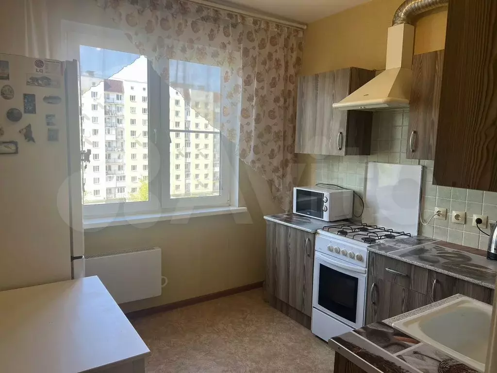 1-к. квартира, 27 м, 6/10 эт. - Фото 0