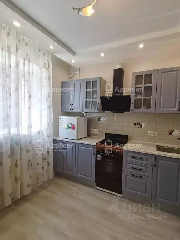 1-к кв. Волгоградская область, Волгоград ул. Базарова, 20 (39.4 м) - Фото 1