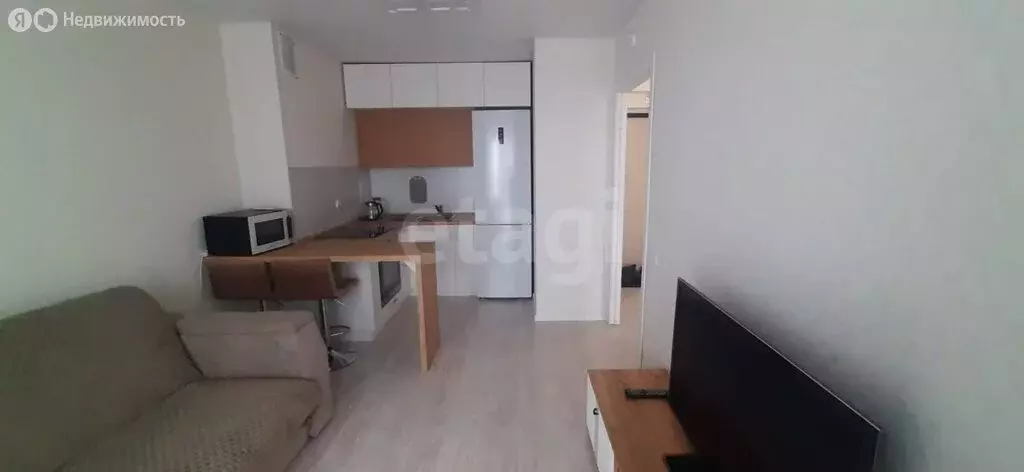 2-комнатная квартира: Набережные Челны, улица Раскольникова, 11 (30.4 ... - Фото 2