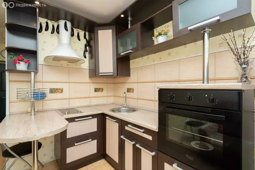 1-комнатная квартира: Иркутск, улица Шпачека, 12/5 (37 м) - Фото 1