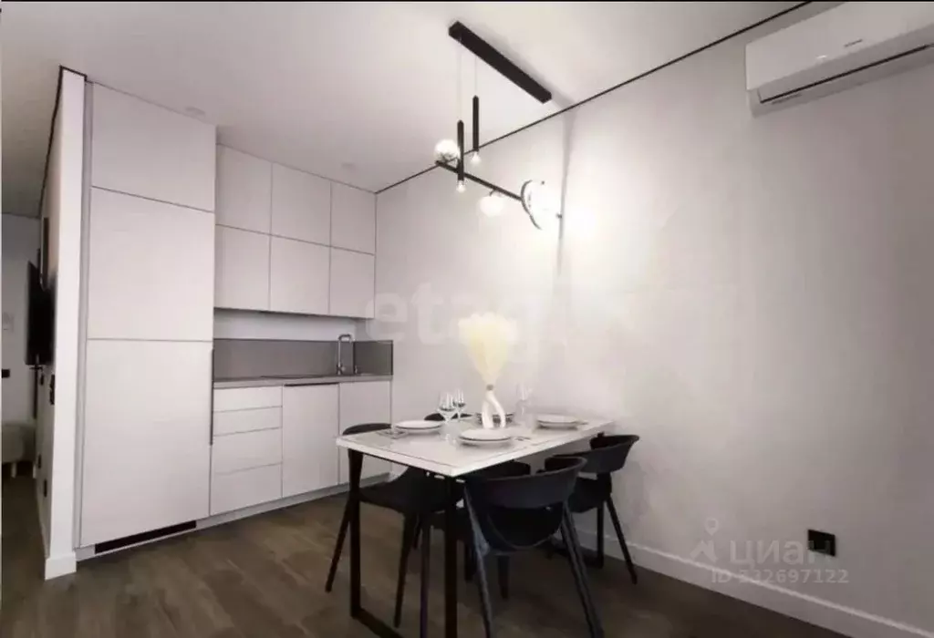 Студия Татарстан, Казань ул. Габдуллы Кариева, 4 (34.0 м) - Фото 1