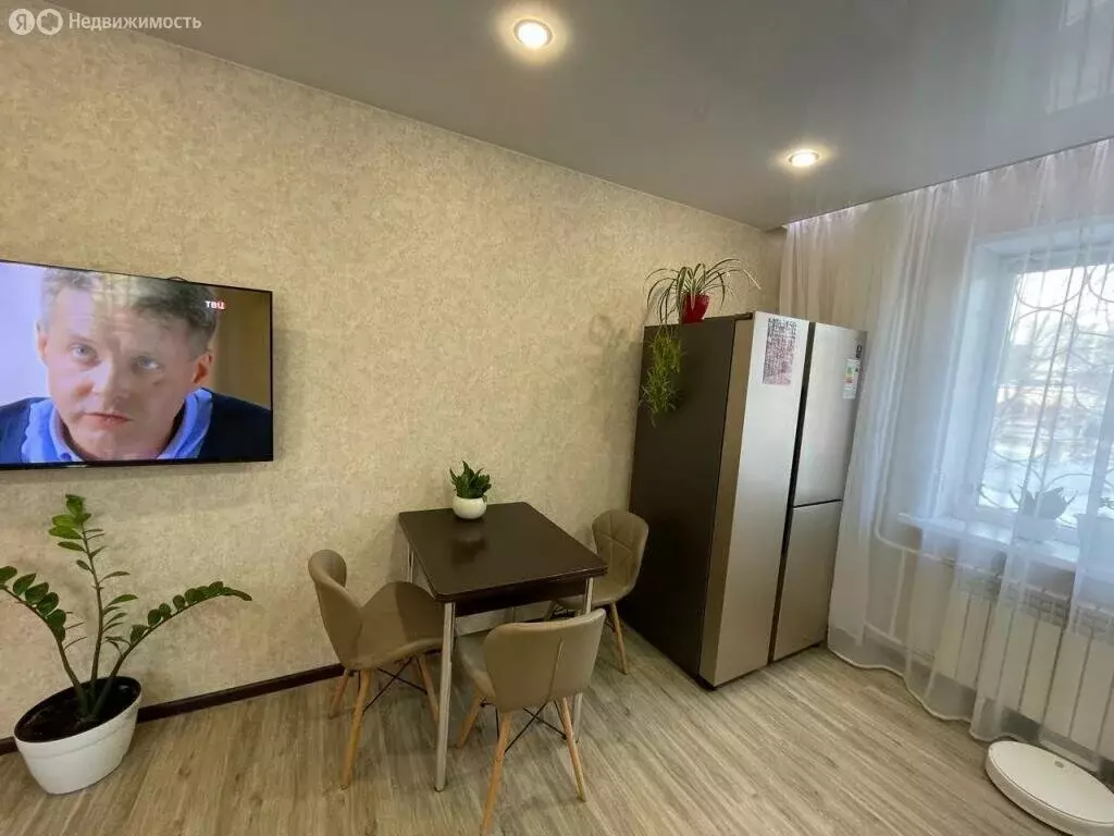 Квартира-студия: Благовещенск, улица Пушкина, 5 (52.3 м) - Фото 1