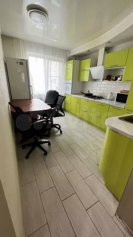 2-к. квартира, 55 м, 3/9 эт. - Фото 0