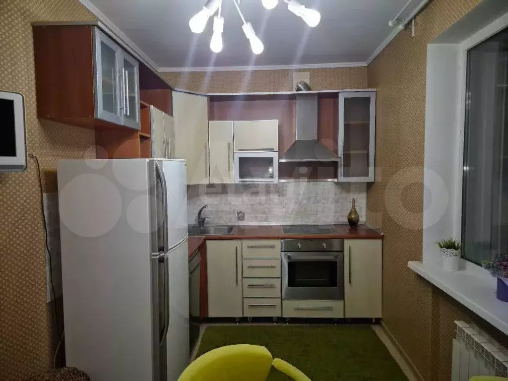 2-к. квартира, 63 м, 4/4 эт. - Фото 1