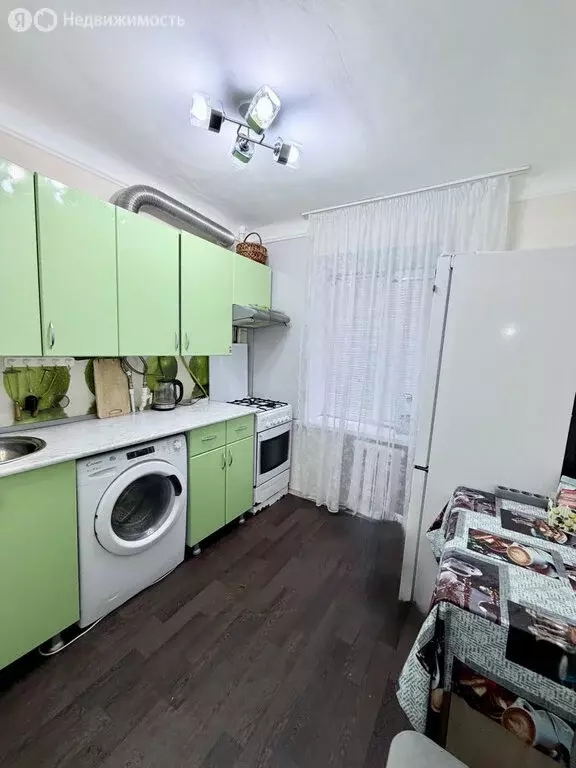 2-комнатная квартира: Армавир, улица Ефремова, 141 (42 м) - Фото 1