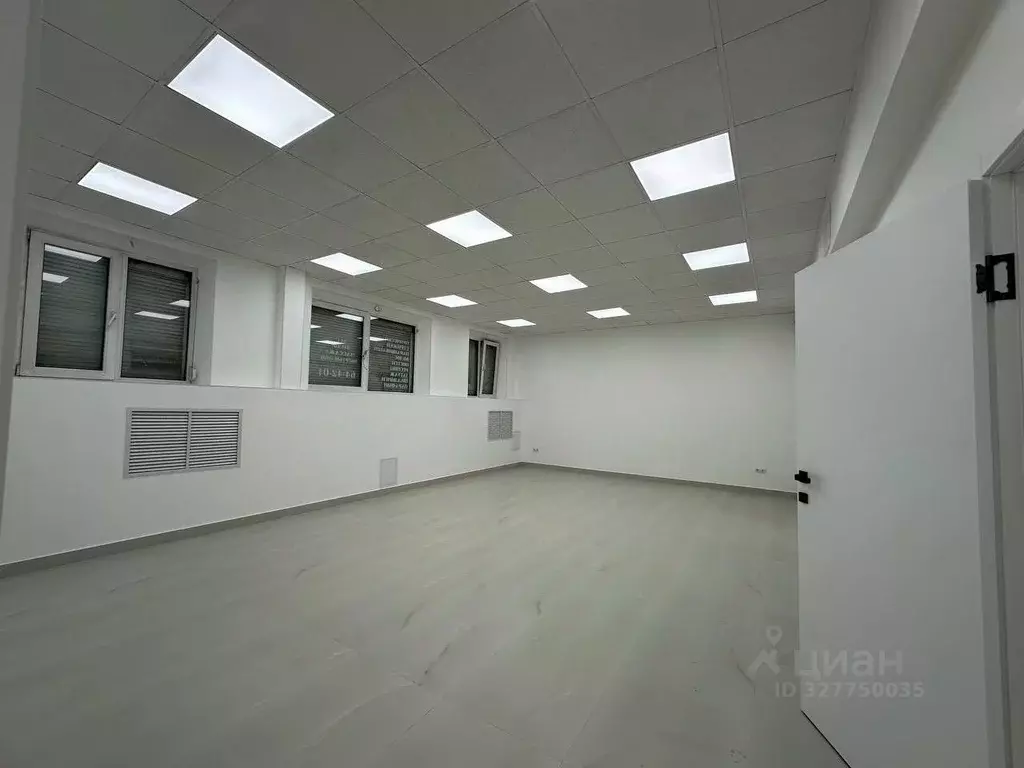 Помещение свободного назначения в Калининградская область, Калининград ... - Фото 1