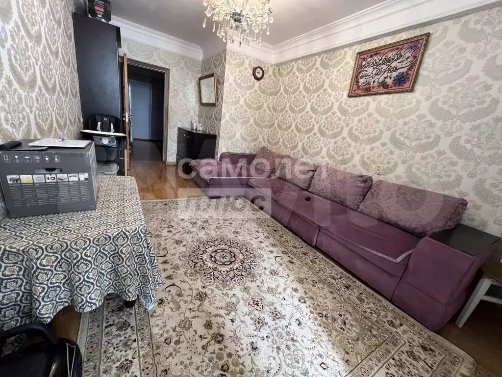 3-к. квартира, 70 м, 4/9 эт. - Фото 1