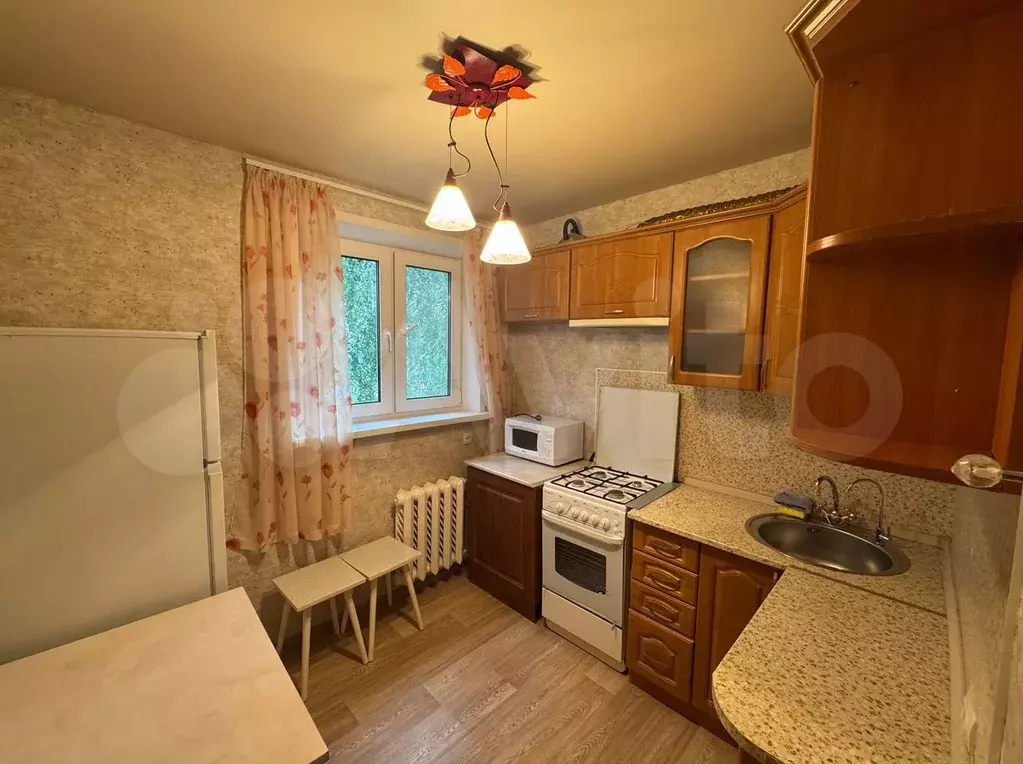 2-к. квартира, 43 м, 5/5 эт. - Фото 0