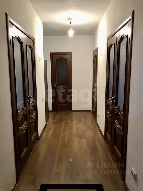 3-к кв. Курская область, Курск Красная пл., 2/4 (70.0 м) - Фото 0