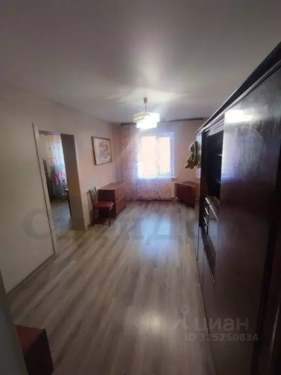 Дом в Крым, Сакский район, Ореховское с/пос, с. Михайловка ул. ... - Фото 2