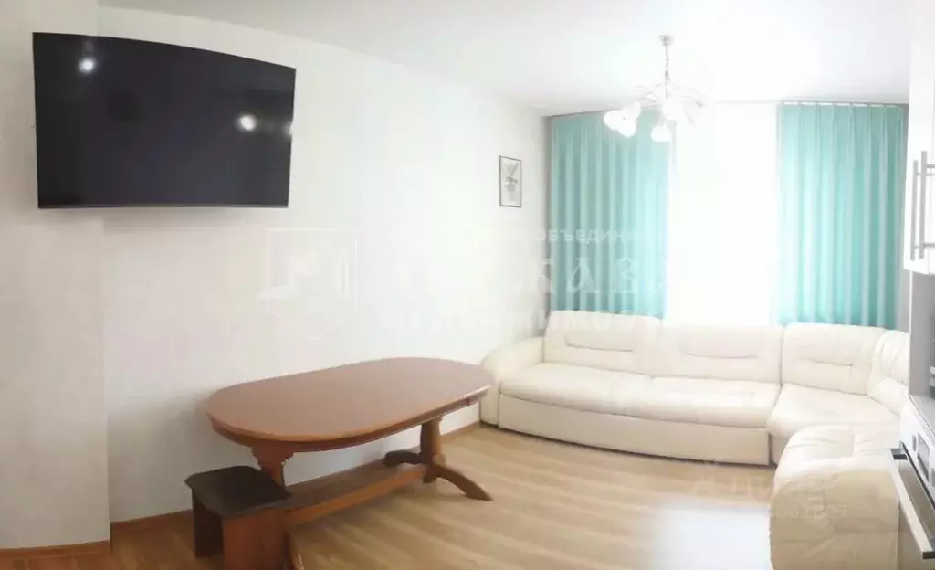 3-к кв. Кемеровская область, Кемерово просп. Шахтеров, 74А (72.4 м) - Фото 1