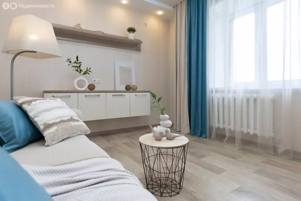 2-комнатная квартира: Благовещенск, улица Василенко, 20/3 (56 м) - Фото 0