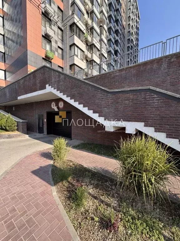 Гараж в Ростовская область, Ростов-на-Дону ул. Нансена, 109/6 (40 м) - Фото 1