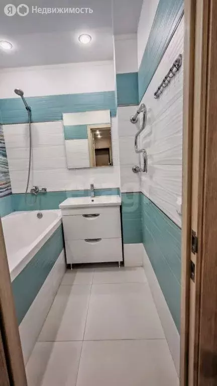 3-комнатная квартира: Саранск, Севастопольская улица, 23А (81.9 м) - Фото 1