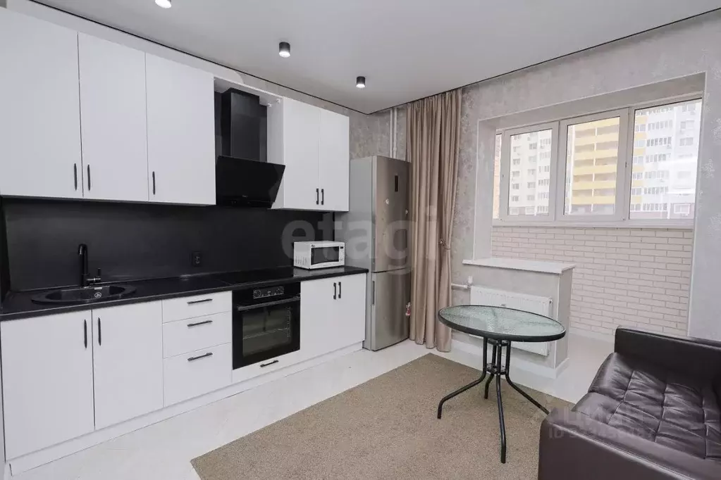 2-к кв. Оренбургская область, Оренбург ул. Автомобилистов, 2Д (60.0 м) - Фото 1