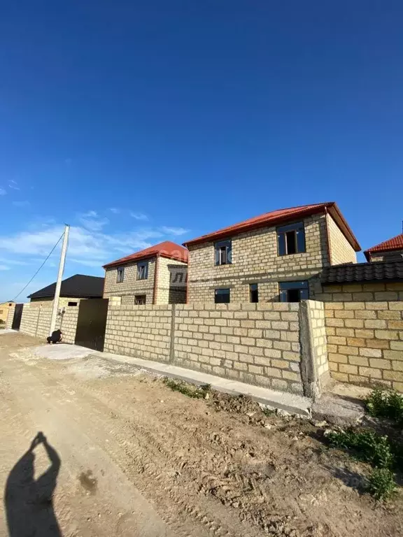 Дом в Дагестан, Дербентский район, с. Джалган ул. Самурская (160 м) - Фото 1