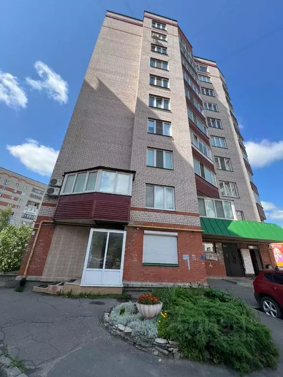 1-к кв. Псковская область, Псков ул. Кузбасской Дивизии, 28 (41.0 м) - Фото 1