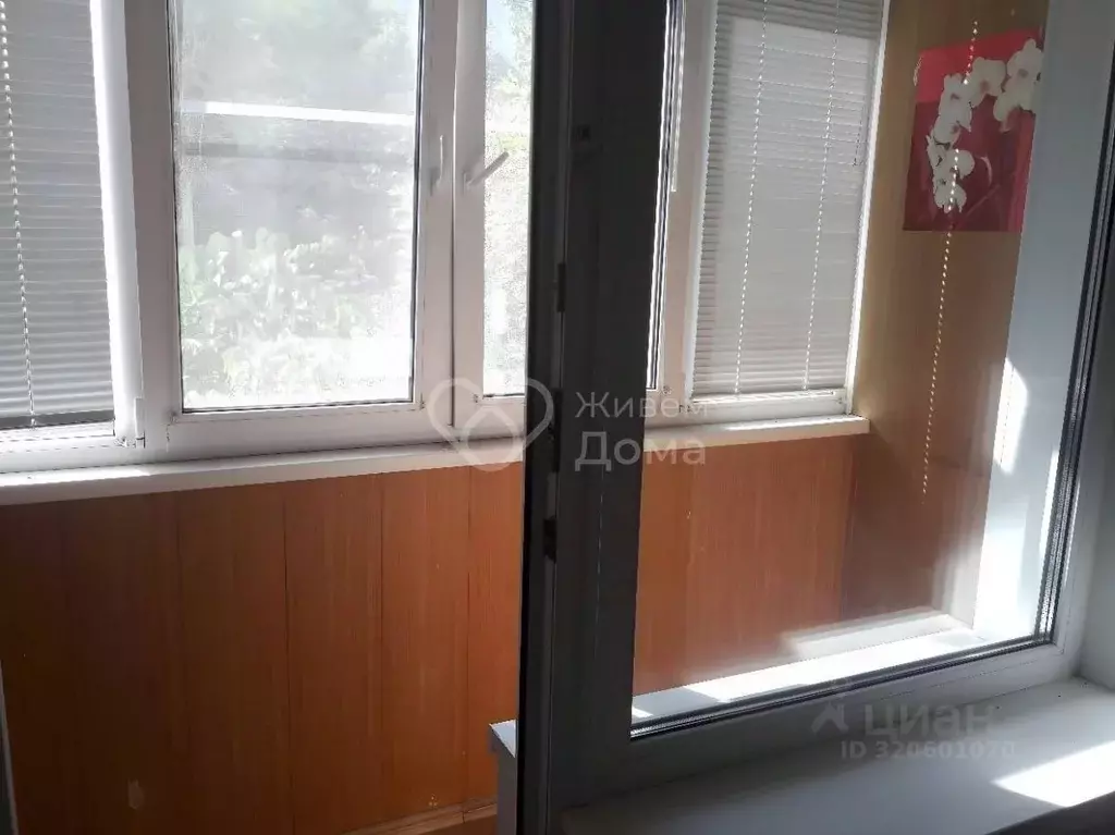 1-к кв. Волгоградская область, Волгоград Караванная ул., 37 (32.8 м) - Фото 1