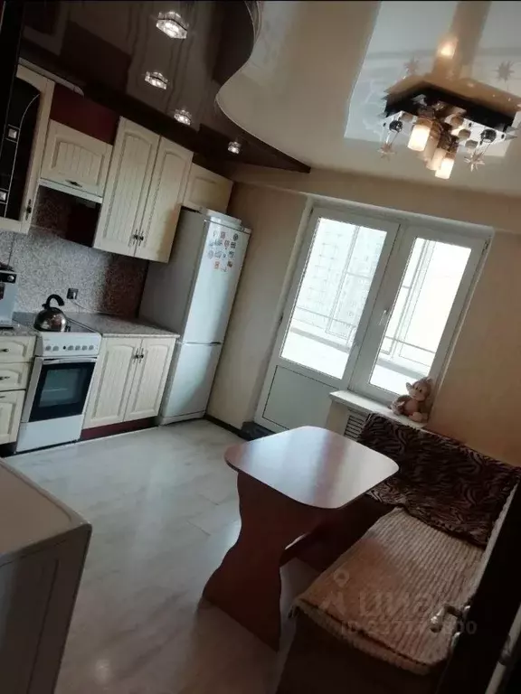 2-к кв. Кировская область, Киров ул. Ивана Попова, 60 (56.8 м) - Фото 1