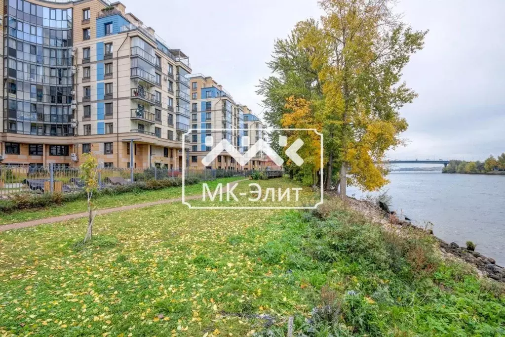 Гараж в Санкт-Петербург Петровский просп., 24к3 (30 м) - Фото 0