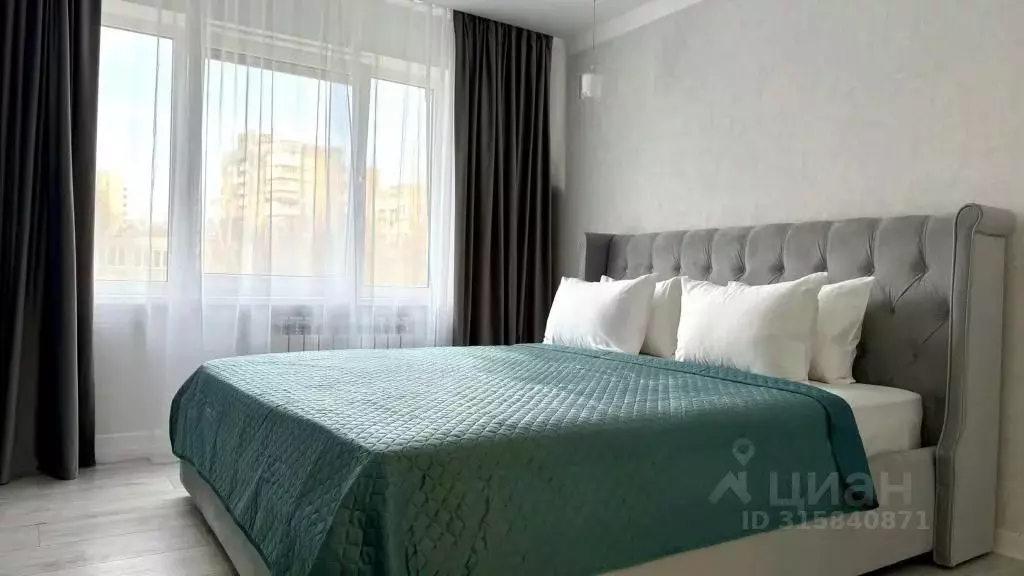 3-к кв. Калининградская область, Калининград наб. Адмирала Трибуца, 63 ... - Фото 0
