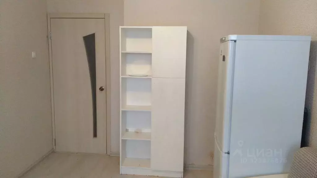 Комната Свердловская область, Екатеринбург ул. Амундсена, 56 (12.0 м) - Фото 2