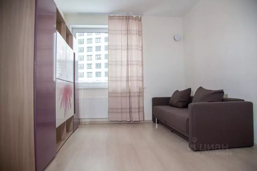 2-к кв. Свердловская область, Екатеринбург ул. Металлургов, 63 (58.5 ... - Фото 1