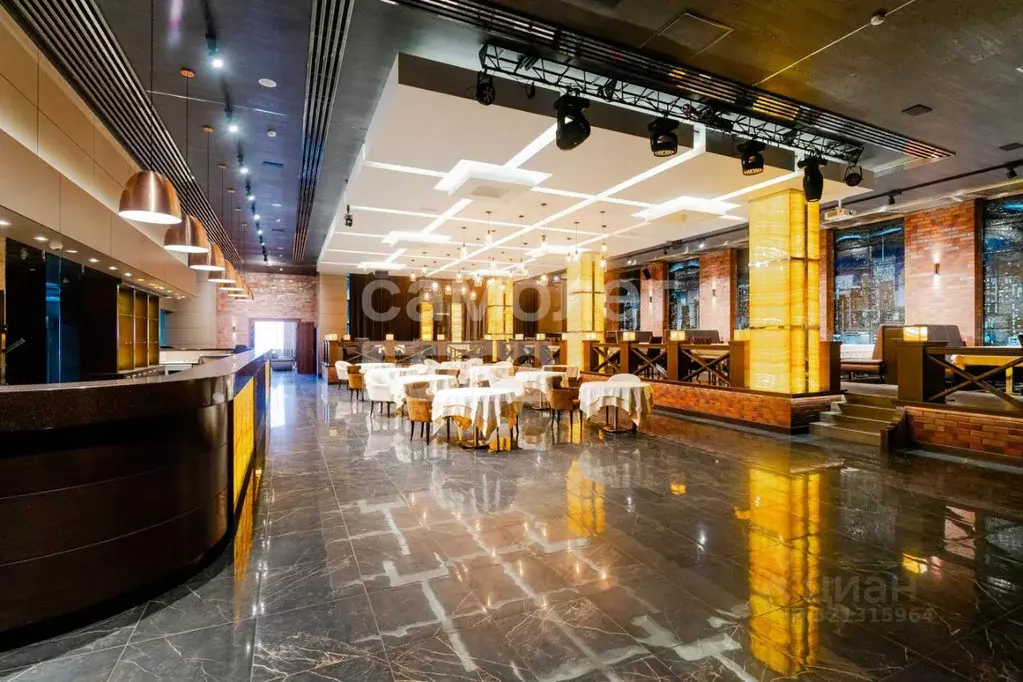 Торговая площадь в Омская область, Омск ул. Дианова, 39 (1500 м) - Фото 1