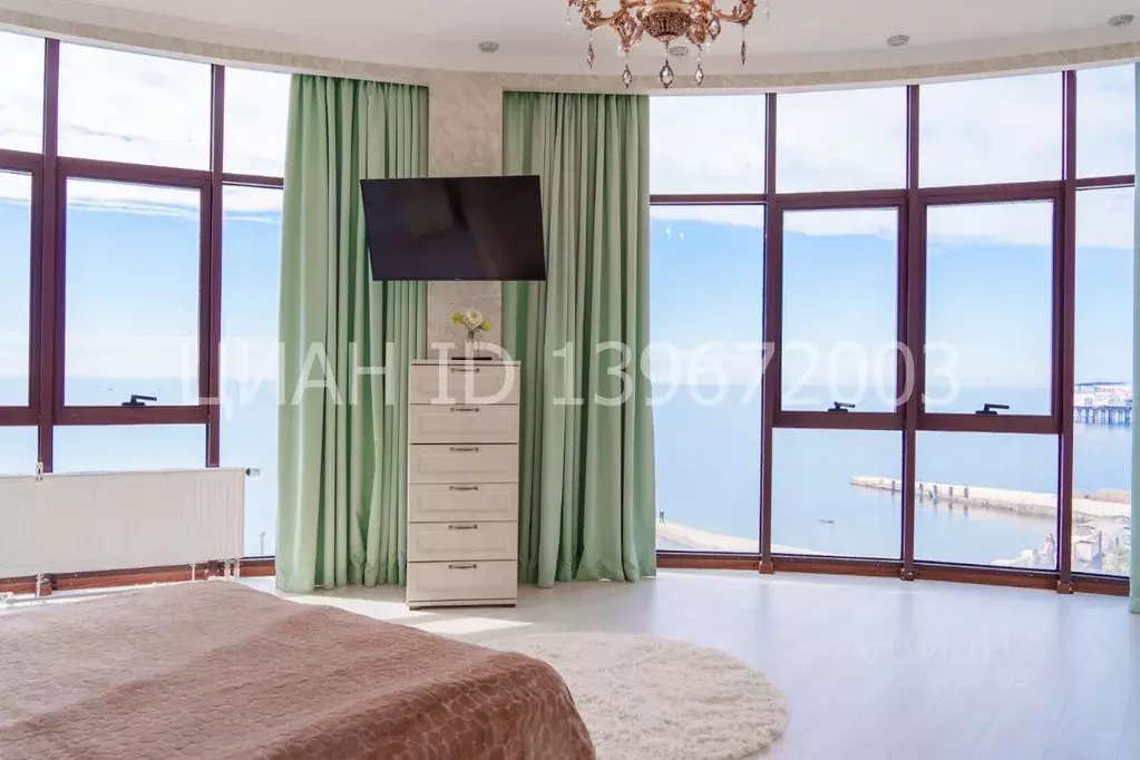 3-к кв. Краснодарский край, Сочи ул. Черноморская, 19 (145.3 м) - Фото 1