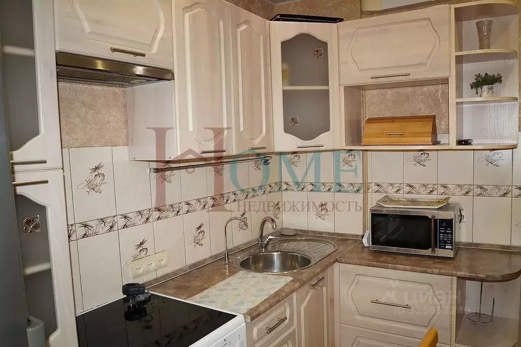 3-к кв. Новосибирская область, Новосибирск ул. Связистов, 139 (58.0 м) - Фото 1